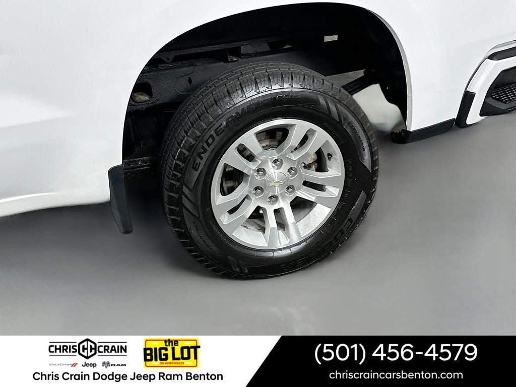 2023 Chevrolet Silverado 1500 4WD Crew Cab Standard Bed Custom
