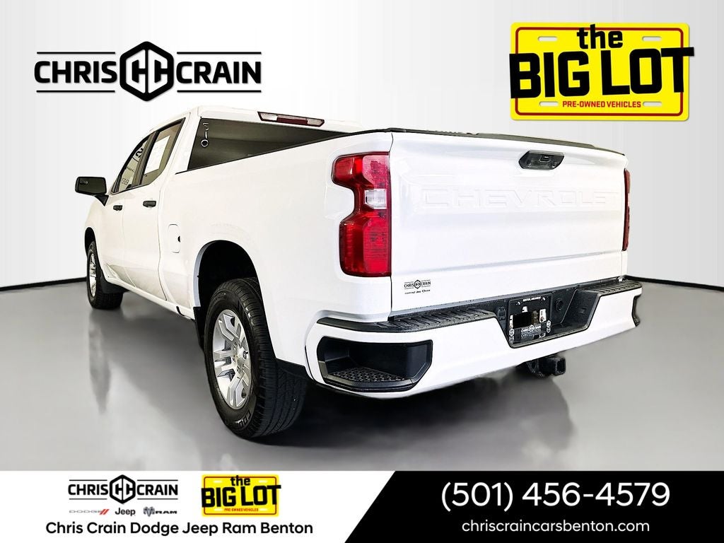 2023 Chevrolet Silverado 1500 4WD Crew Cab Standard Bed Custom