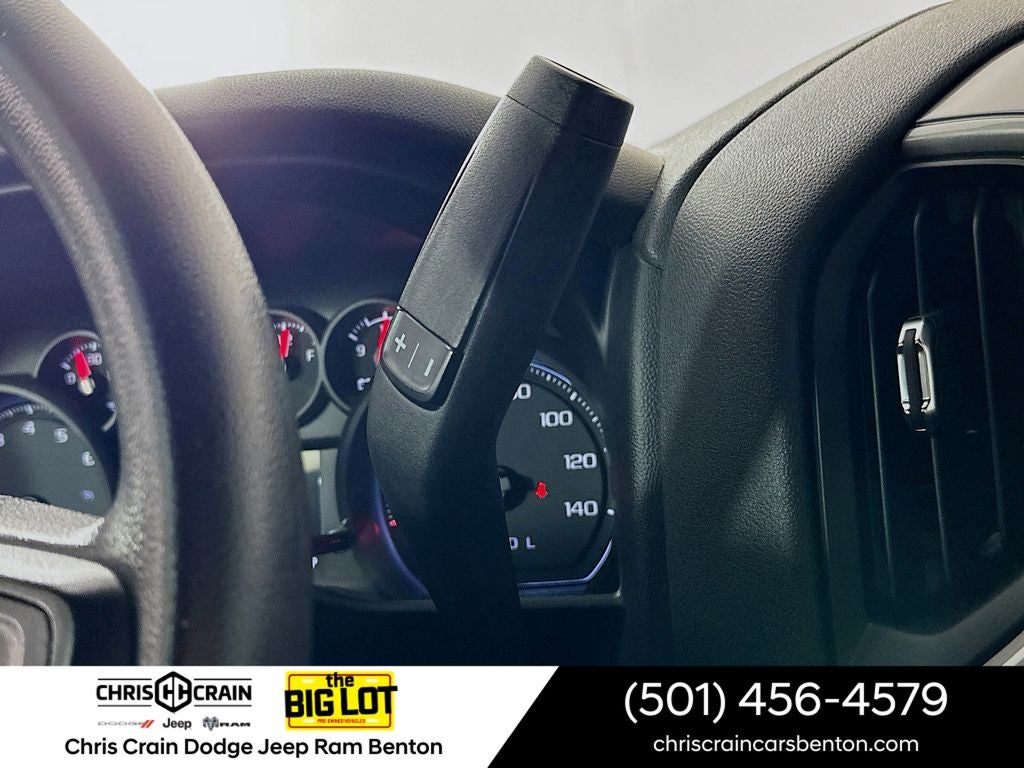 2020 Chevrolet Silverado 1500 2WD Crew Cab Short Bed Custom