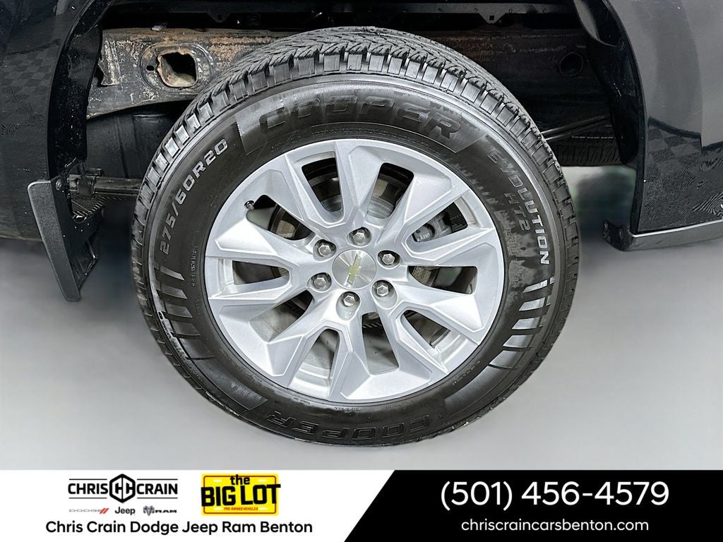 2020 Chevrolet Silverado 1500 2WD Crew Cab Short Bed Custom
