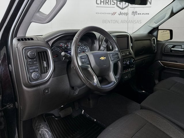 2020 Chevrolet Silverado 1500 4WD Crew Cab Short Bed LT
