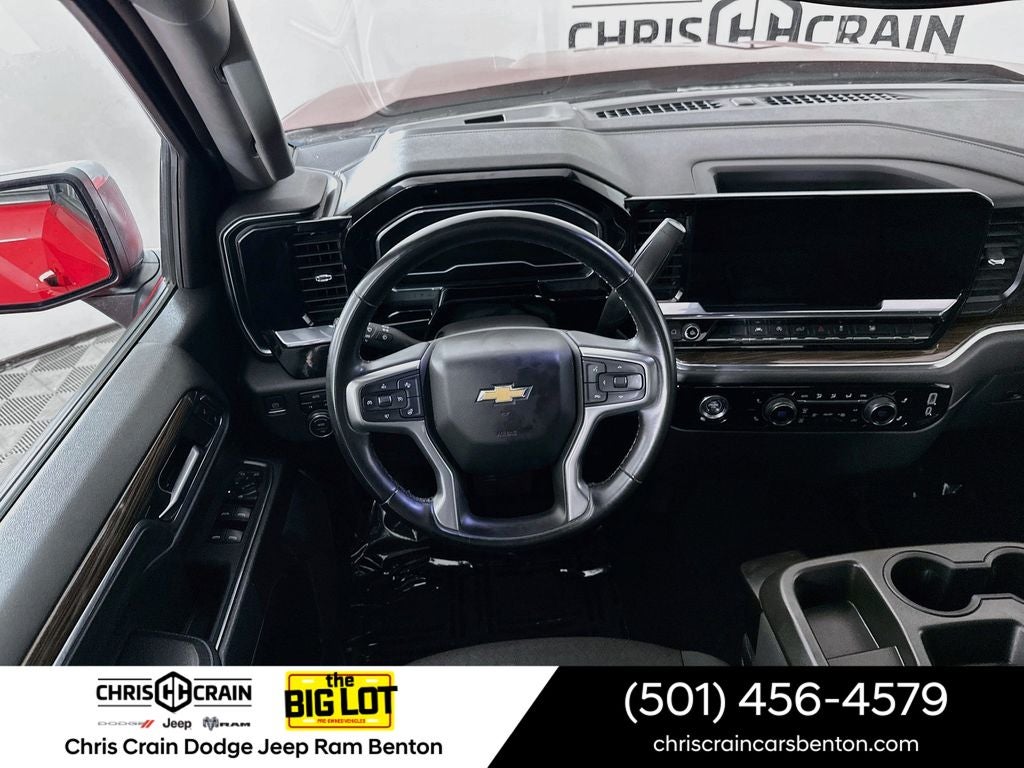2024 Chevrolet Silverado 1500 4WD Crew Cab Standard Bed LT
