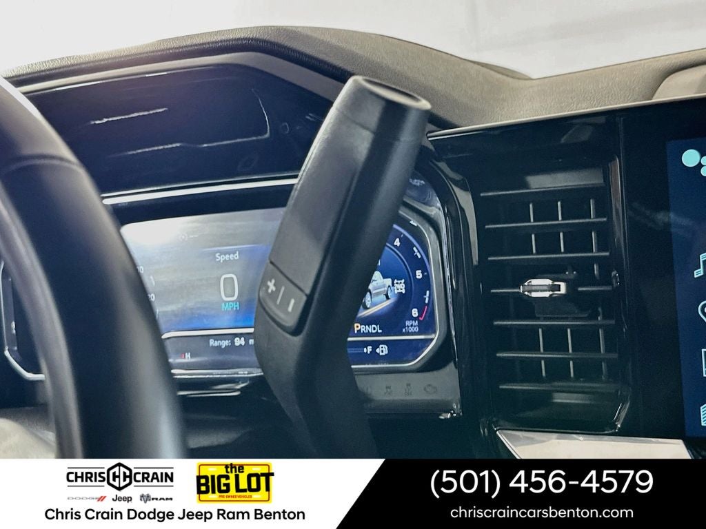 2024 Chevrolet Silverado 1500 4WD Crew Cab Standard Bed LT