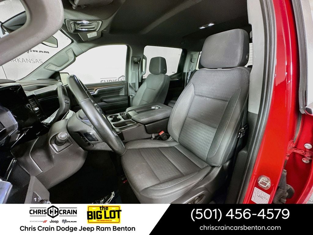 2024 Chevrolet Silverado 1500 4WD Crew Cab Standard Bed LT