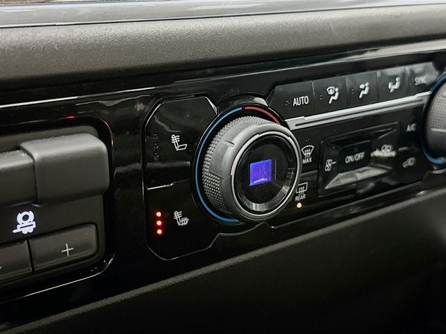 2023 Chevrolet Silverado 1500 4WD Crew Cab Short Bed LT Trail Boss