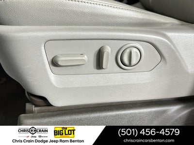 2020 Chevrolet Silverado 1500 4WD Crew Cab Short Bed LT