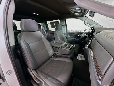 2024 GMC Sierra 1500 4WD Crew Cab Short Box Elevation with 3SB