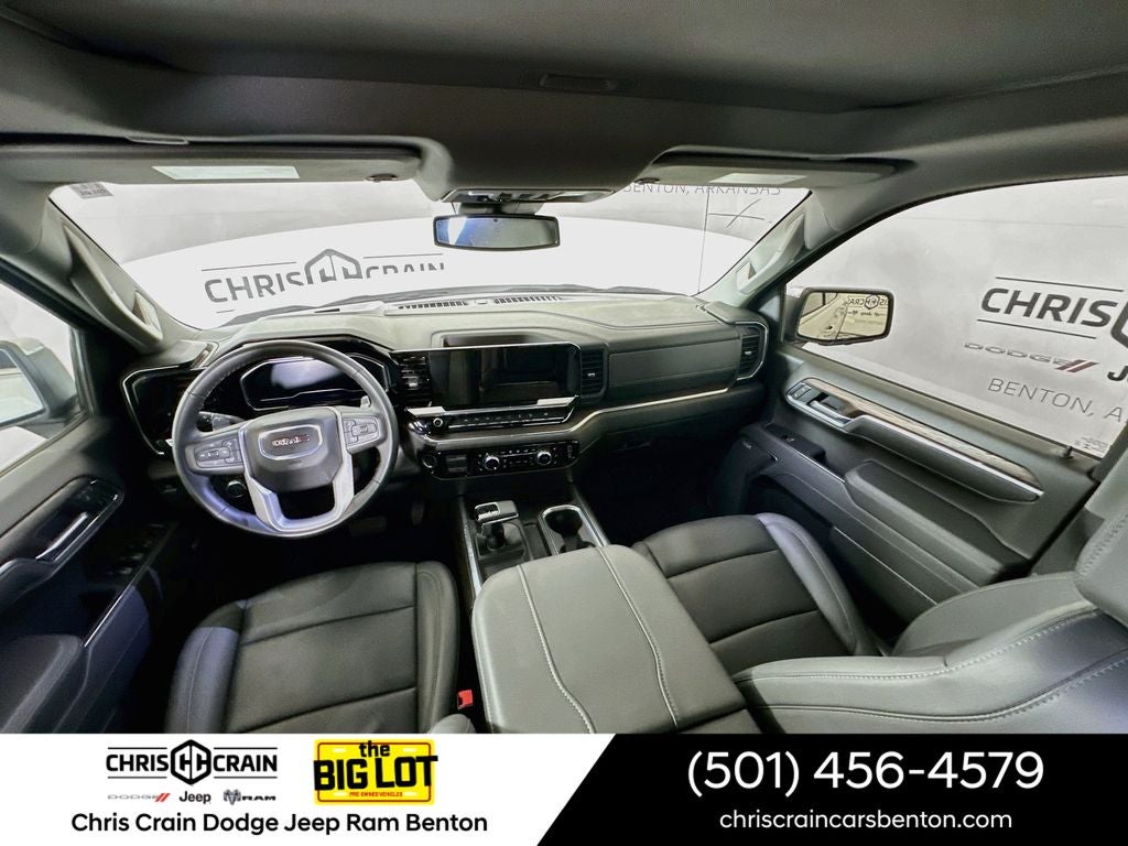 2025 GMC Sierra 1500 4WD Crew Cab Short Box SLT