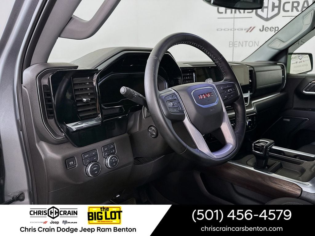 2025 GMC Sierra 1500 4WD Crew Cab Standard Box SLT