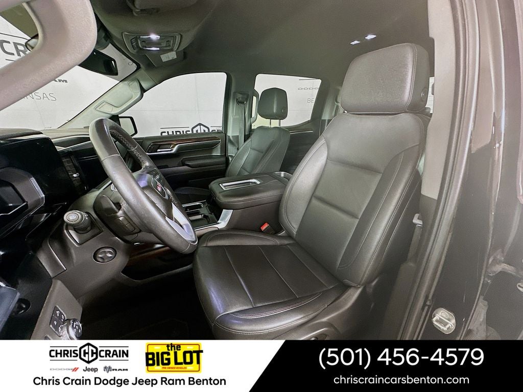 2022 GMC Sierra 1500 4WD Crew Cab Short Box SLT