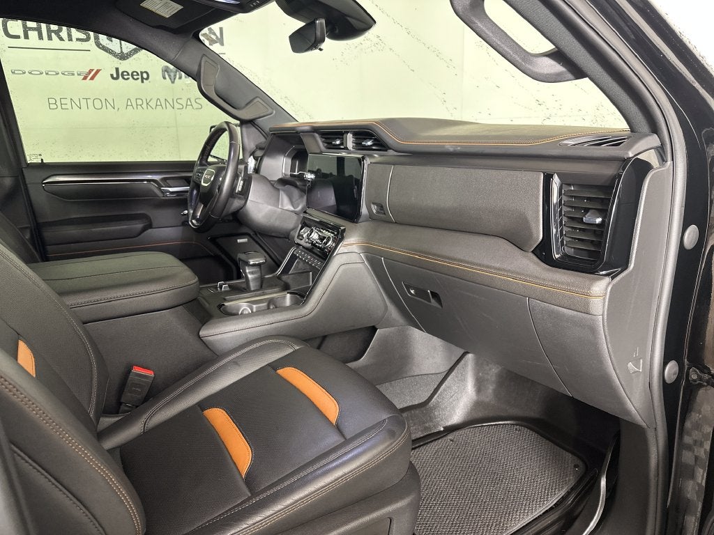 2023 GMC Sierra 1500 4WD Crew Cab Short Box AT4