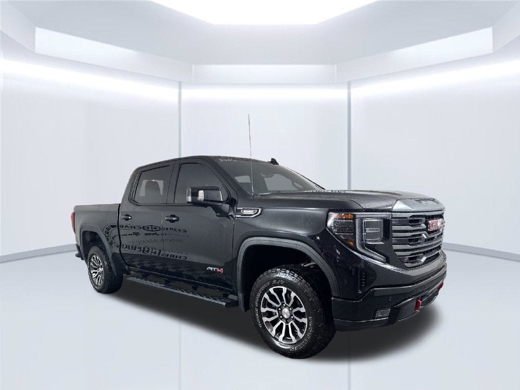 2023 GMC Sierra 1500 4WD Crew Cab Short Box AT4