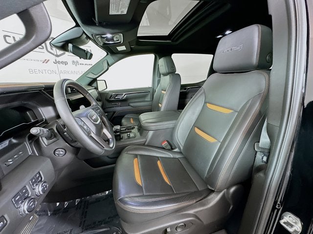 2025 GMC Sierra 1500 4WD Crew Cab Short Box AT4