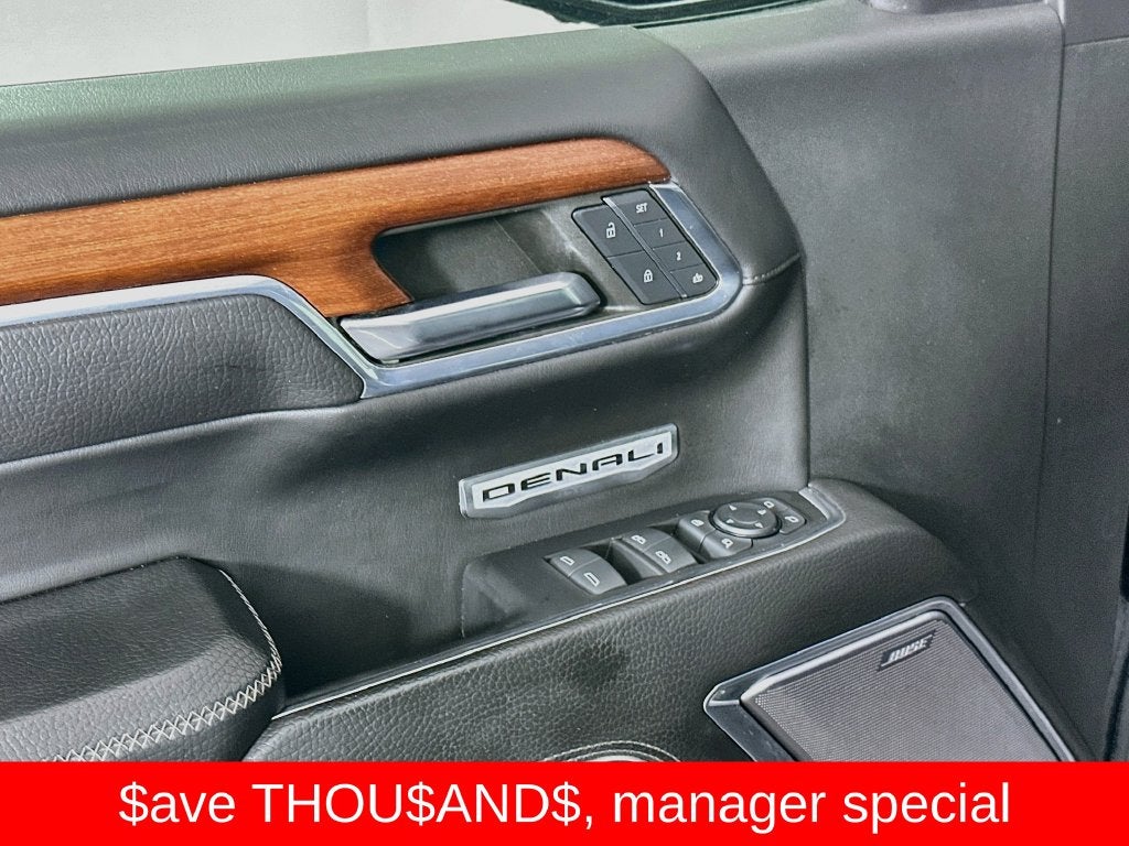 2023 GMC Sierra 1500 4WD Crew Cab Short Box Denali