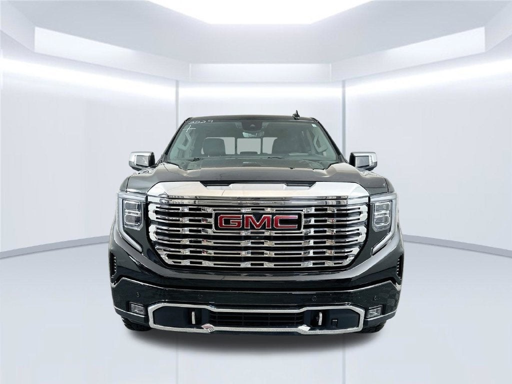 Used 2023 GMC Sierra 1500 Denali Denali with VIN 3GTUUGE88PG132829 for sale in Little Rock