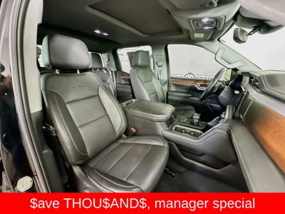 2023 GMC Sierra 1500 4WD Crew Cab Short Box Denali