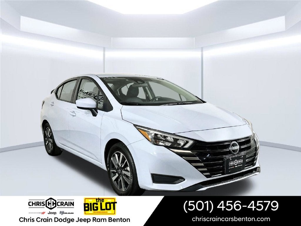 2025 Nissan Versa Sedan SV