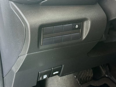 2024 Nissan Kicks SR Xtronic CVT