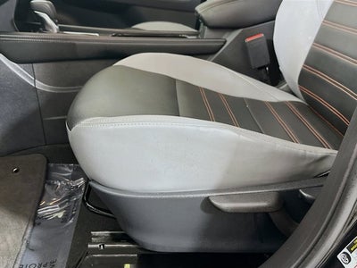 2024 Nissan Kicks SR Xtronic CVT