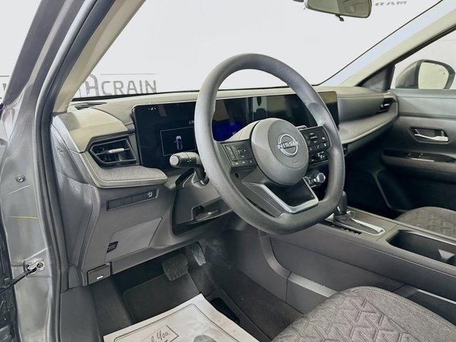 2025 Nissan Kicks SV FWD