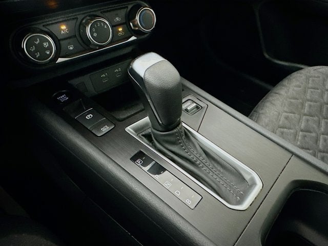 2025 Nissan Kicks SV FWD