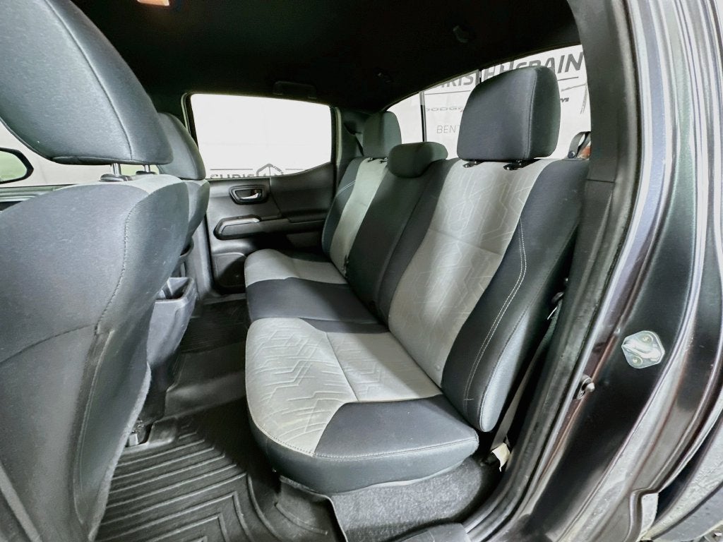 2022 Toyota Tacoma V6