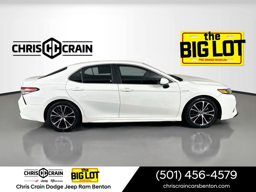2018 Toyota Camry Hybrid SE