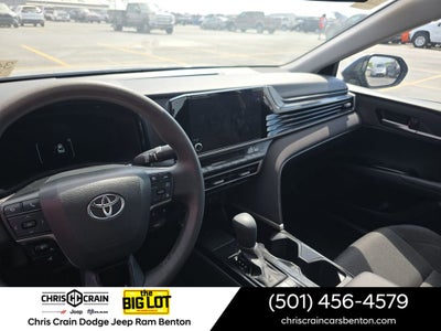 2025 Toyota Camry LE