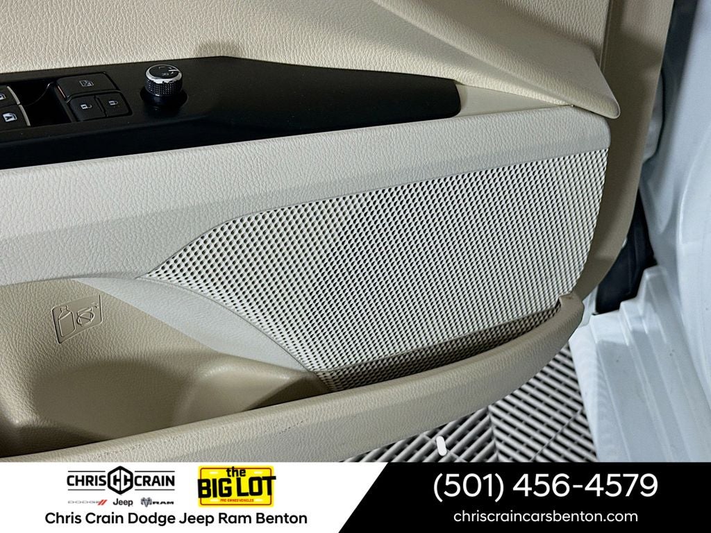 2020 Toyota Camry XLE V6