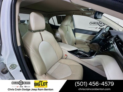 2020 Toyota Camry XLE V6