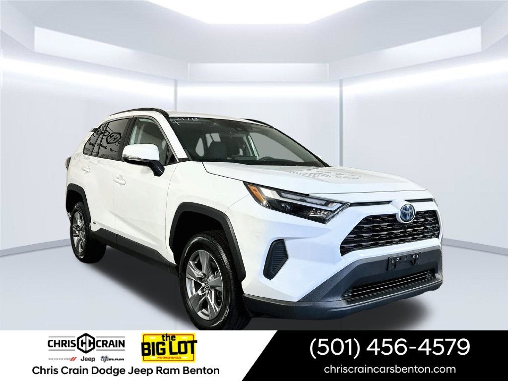 2024 Toyota RAV4 Hybrid XLE