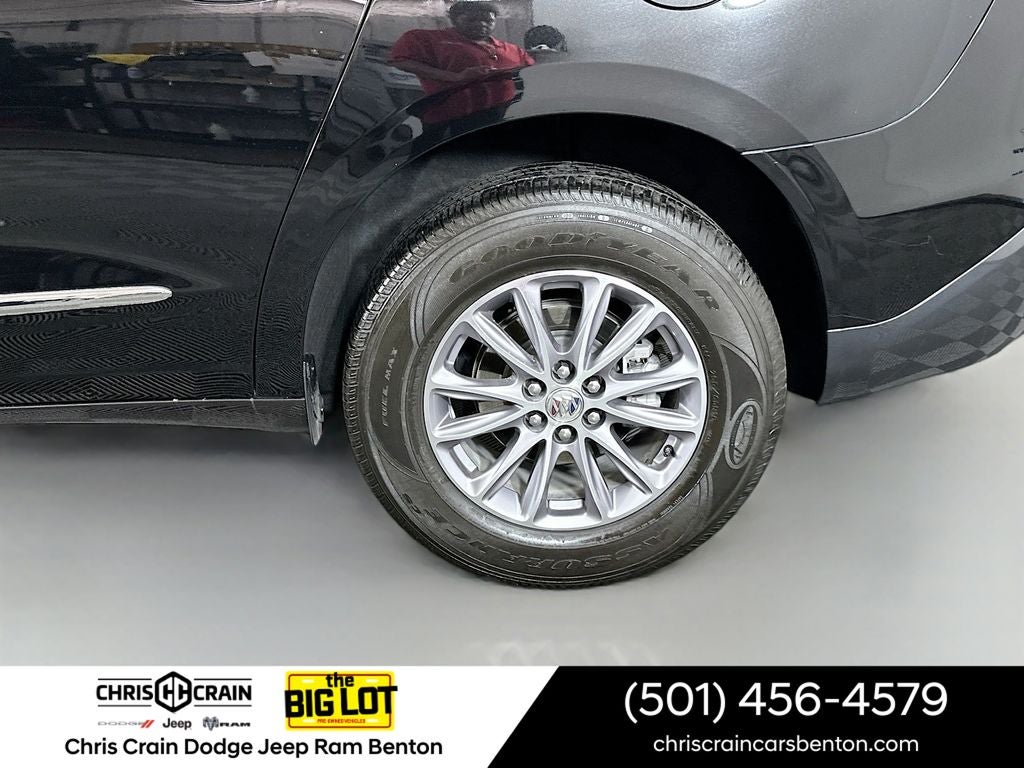 2023 Buick Enclave Essence FWD
