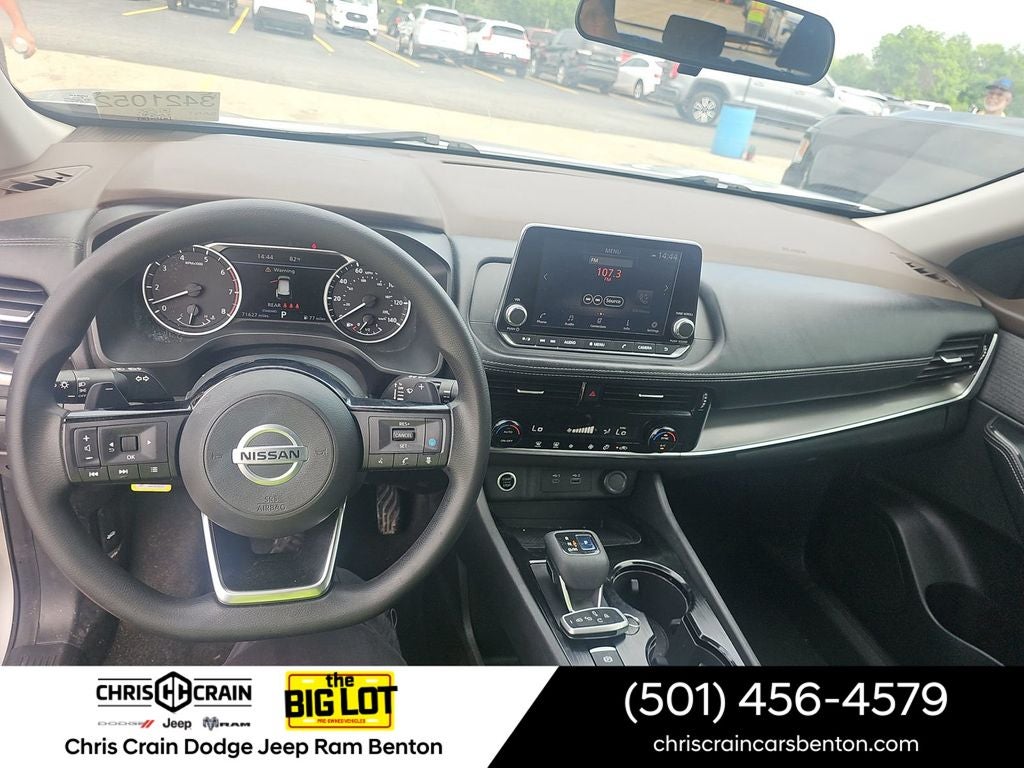 2021 Nissan Rogue SV FWD