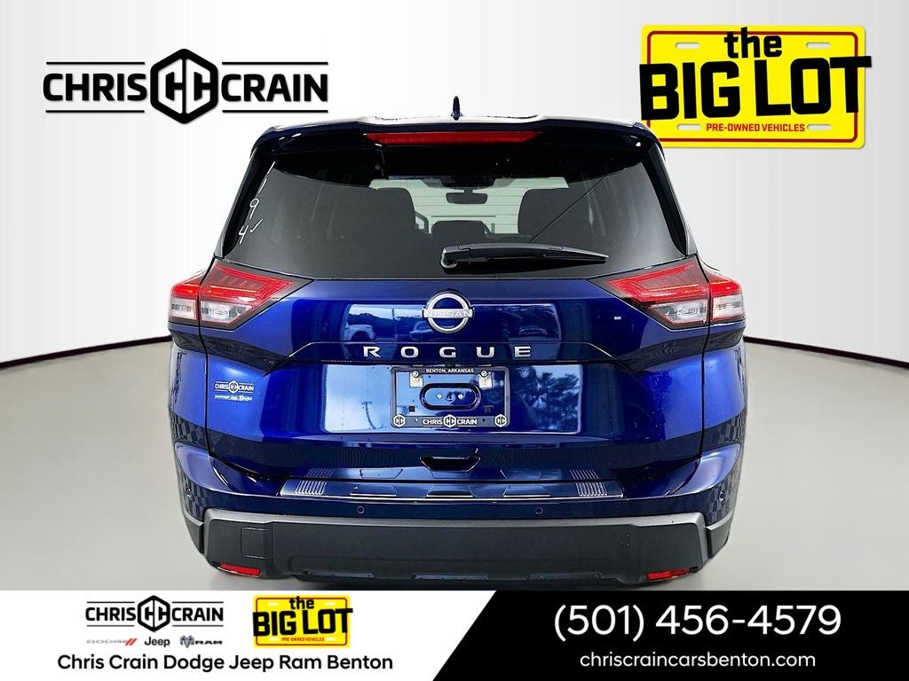 2025 Nissan Rogue SV FWD
