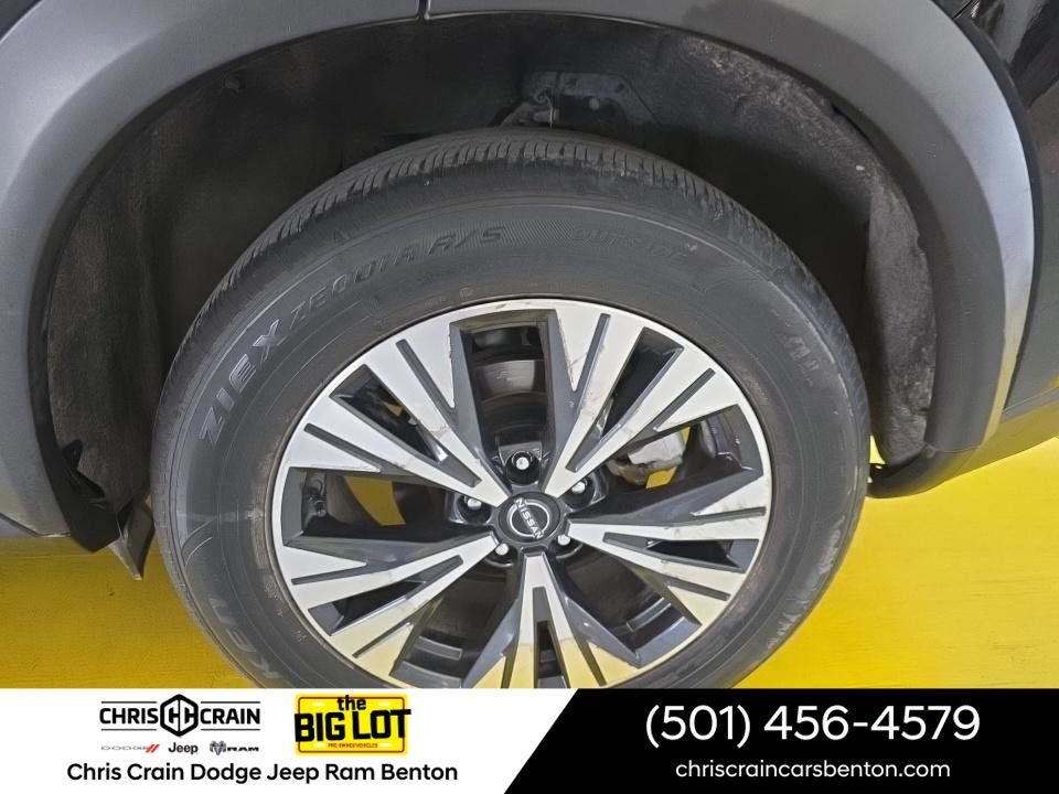 2023 Nissan Rogue SV FWD