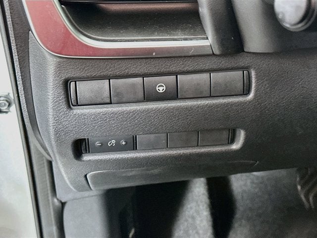 2022 Nissan Rogue SV FWD
