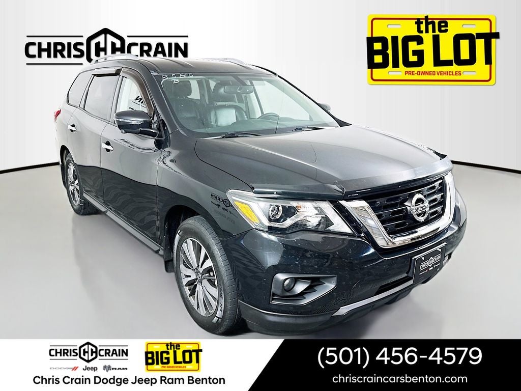 2020 Nissan Pathfinder SL 2WD's photo