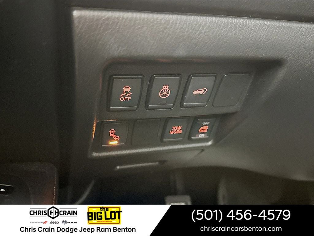 2020 Nissan Pathfinder SL 2WD