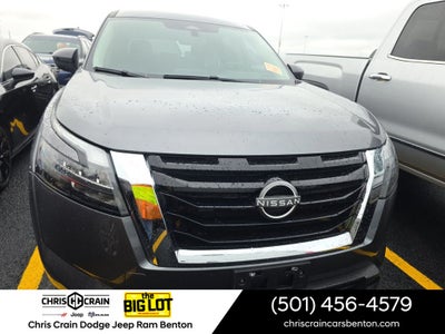 2024 Nissan Pathfinder S FWD