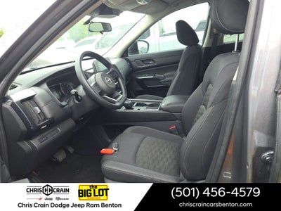 2024 Nissan Pathfinder S FWD