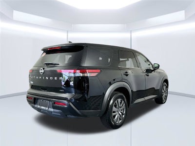 2026 Nissan Pathfinder S