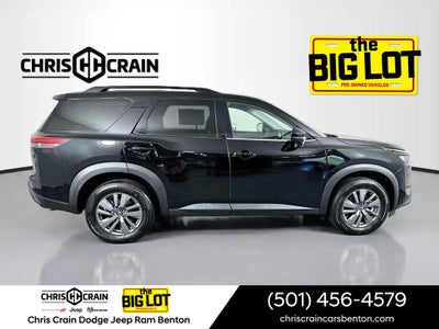 2025 Nissan Pathfinder SV FWD
