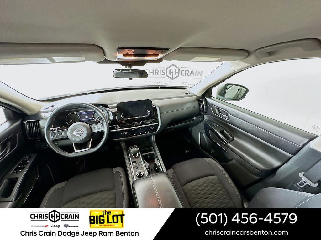 2023 Nissan Pathfinder SV 4WD