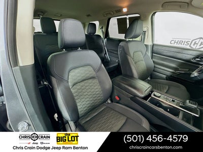 2023 Nissan Pathfinder SV 4WD