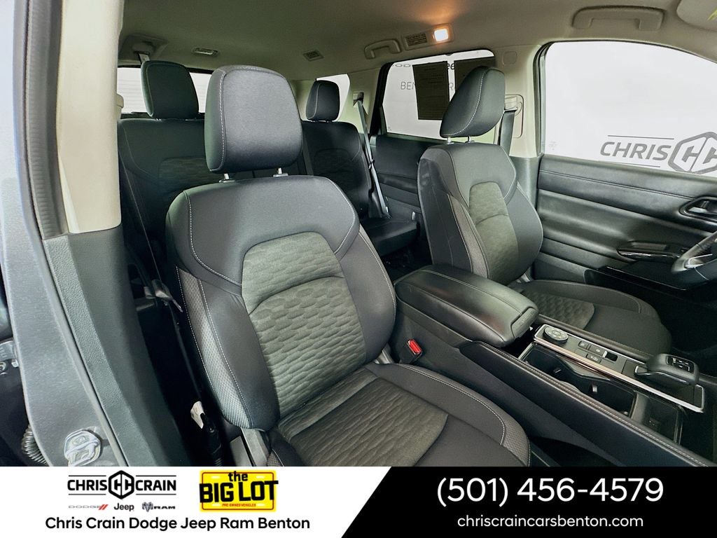 2023 Nissan Pathfinder SV 4WD