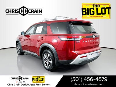 2024 Nissan Pathfinder SL FWD