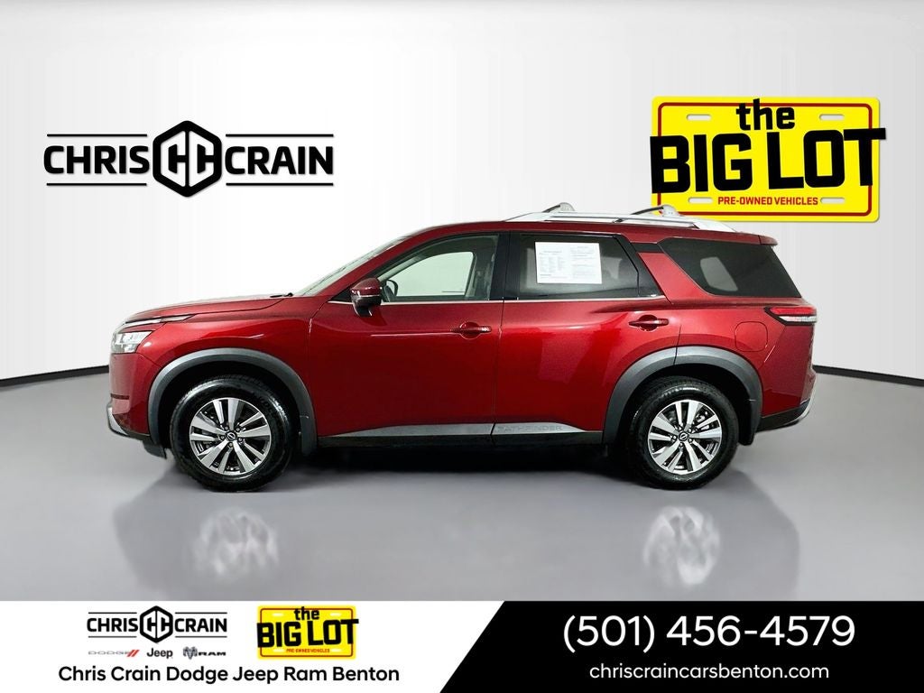 2023 Nissan Pathfinder SL 4WD
