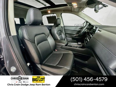 2024 Nissan Pathfinder SL 4WD