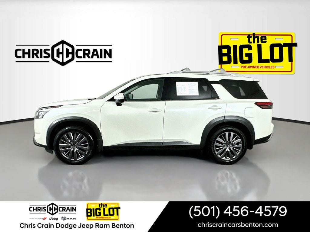 2023 Nissan Pathfinder SL 4WD