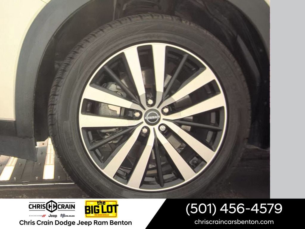 2023 Nissan Pathfinder Platinum 4WD